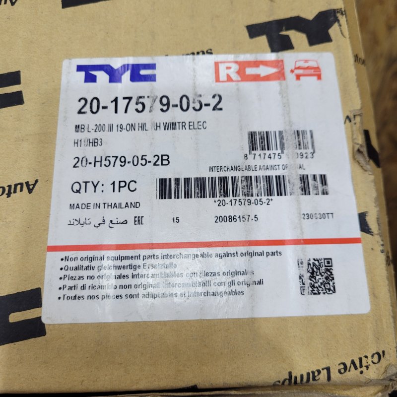 Foco Para Camioneta  Mitsubishi  L200 Tyc 20-17579-05-2