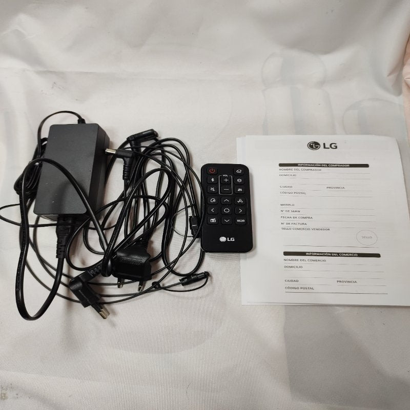 Barra De Sonido 2.1 + Subwoofer Inalámbrico Lg Soundbar S40t Negro 300w