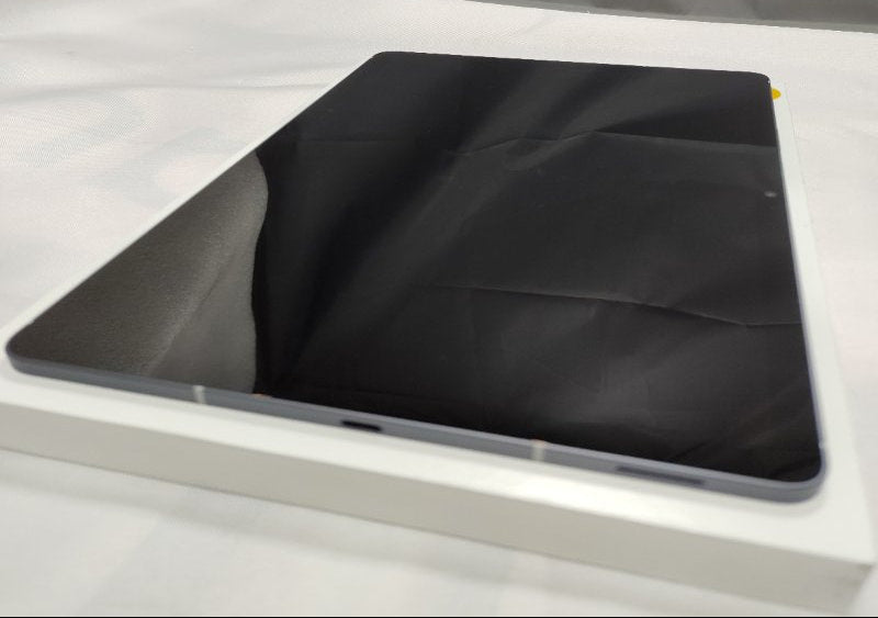 Tablet S10 Fe Galaxy Sm-X520 / Gris 8gb / 128gb