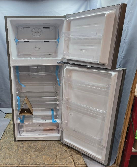 Refrigerador Mademsa 247L No Frost Top Freezer Inverter Puerta Reversible Altus 1250I Inox