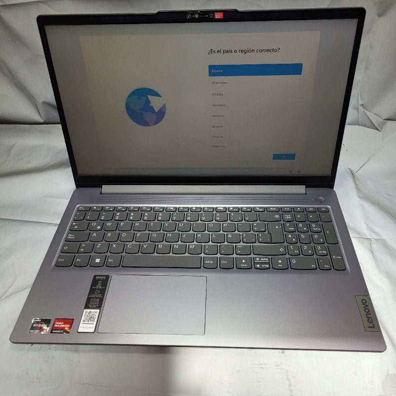 Notebook +Bolso Lenovo Ideapad Slim 3 Gen 8 Amd Ryzen 5 7520u 15.6" Fhd Gris 8gb 512gb
