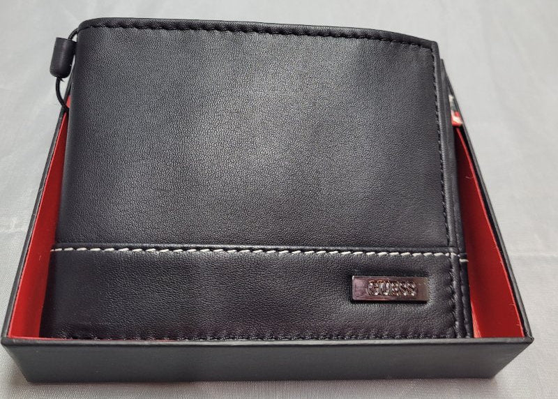 Billetera Guess en Cuero Genuino Original - Color Negro