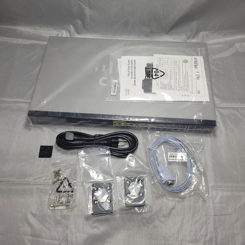 Switch 24 Puertos Cisco Series 350-28mpk9na Gris