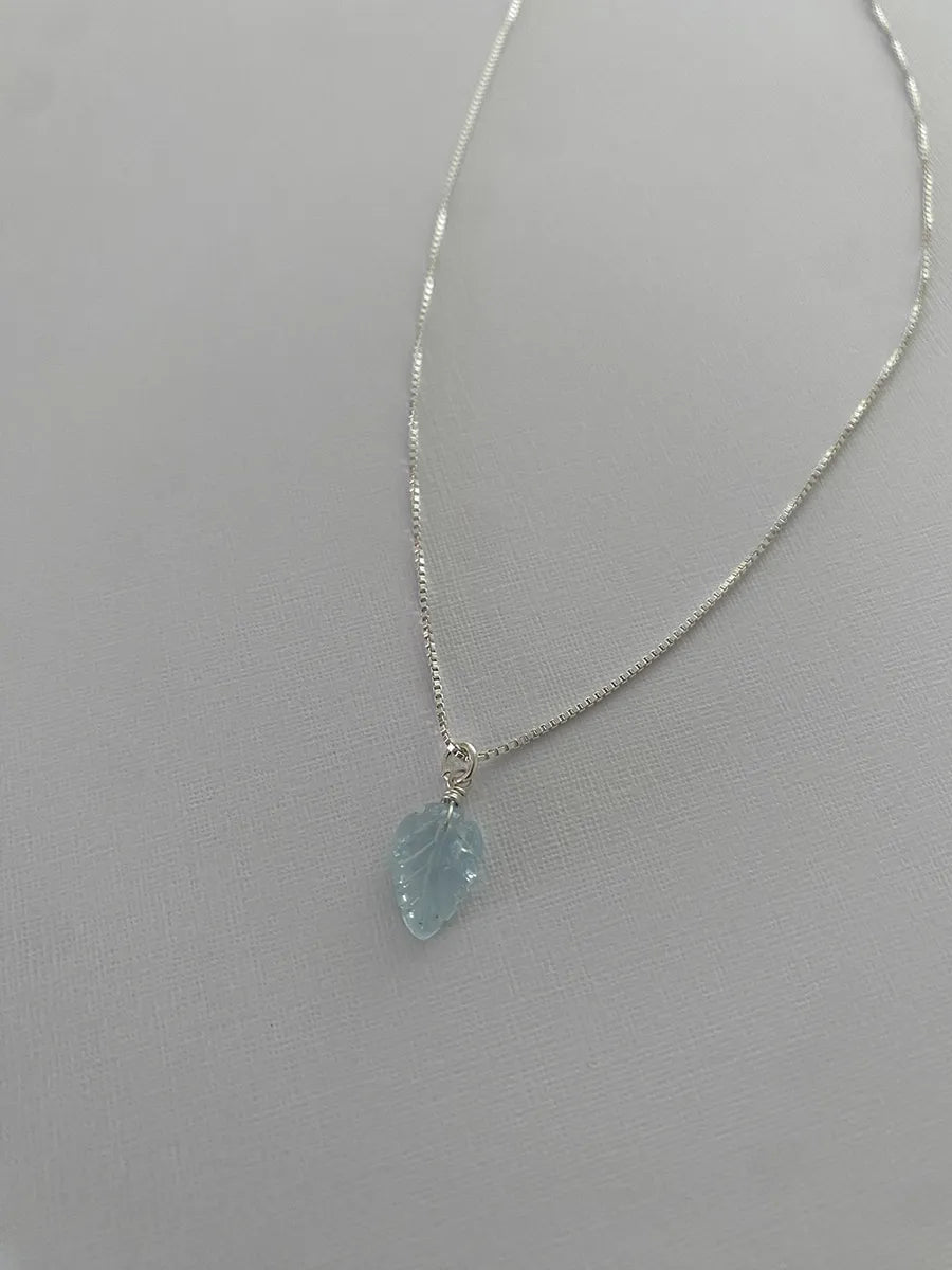 Collar De Plata Piedra Natural Mahut Joyas Aguamarina Tallada Celeste Femenino