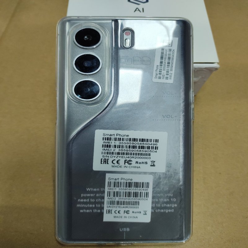 Tecno Camon 40 Pro Plata 12GB RAM + 512GB ROM Smartphone