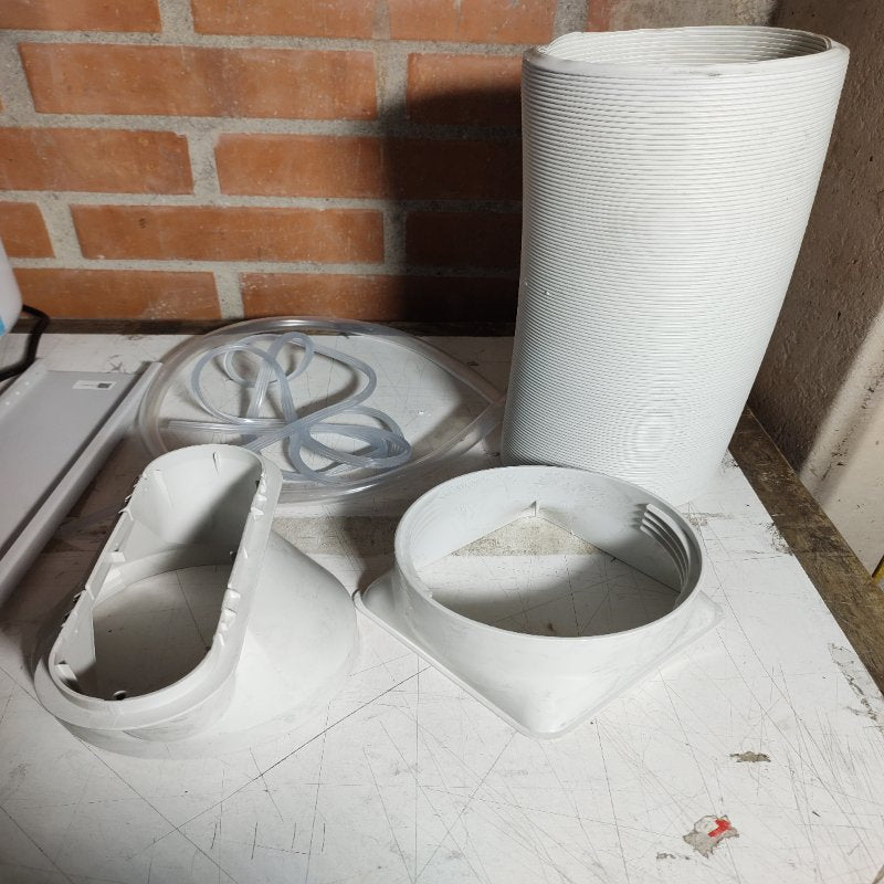 Aire Acondicionado Portátil Noblex NP3500H1 12.000 BTU Blanco