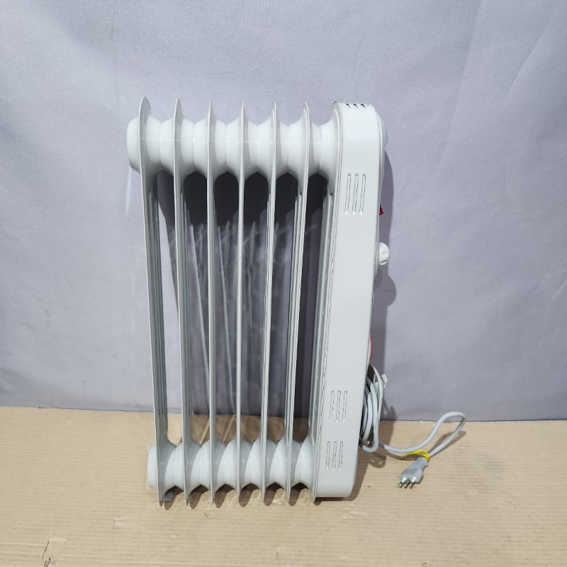 Calefactor Oleoeléctrico Ursus Trotter UT S-7T 7