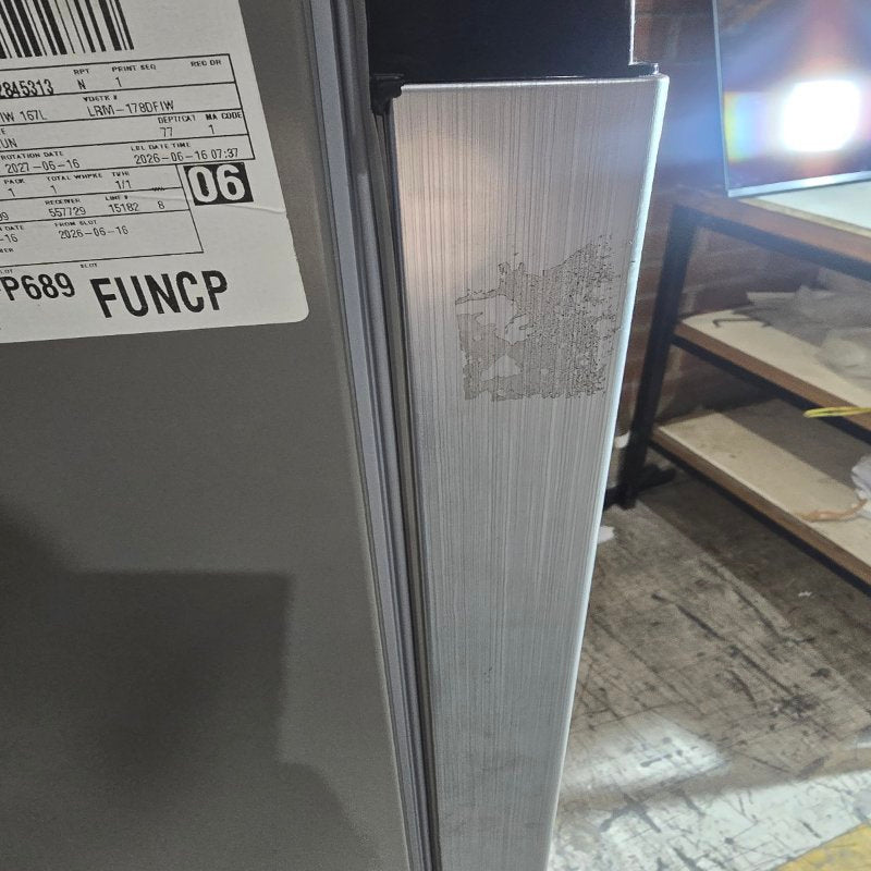 Refrigerador Libero LRM-178DFIW 167 Litros