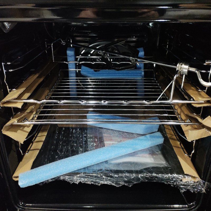 Horno Empotrable Maigas HE20M1 60 Litros Negro