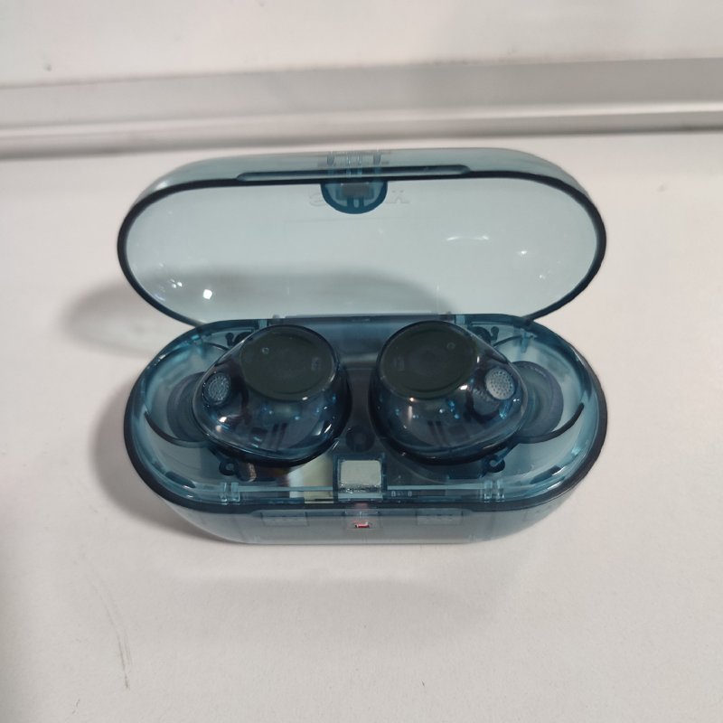 Audífonos Bluetooth con Noise Canceling Sony WF-C710N 8.5H+21.5H