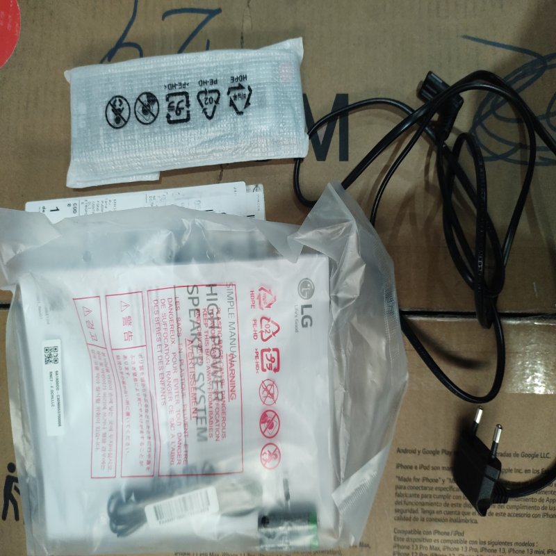 Parlante de Alta Potencia LG XBOOM RNC7