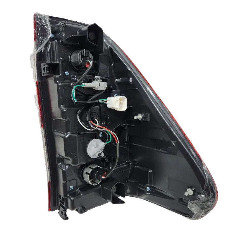 Foco Trasero Izquierdo For Hilux 19-24 Nitoyo R-NT56004 12V