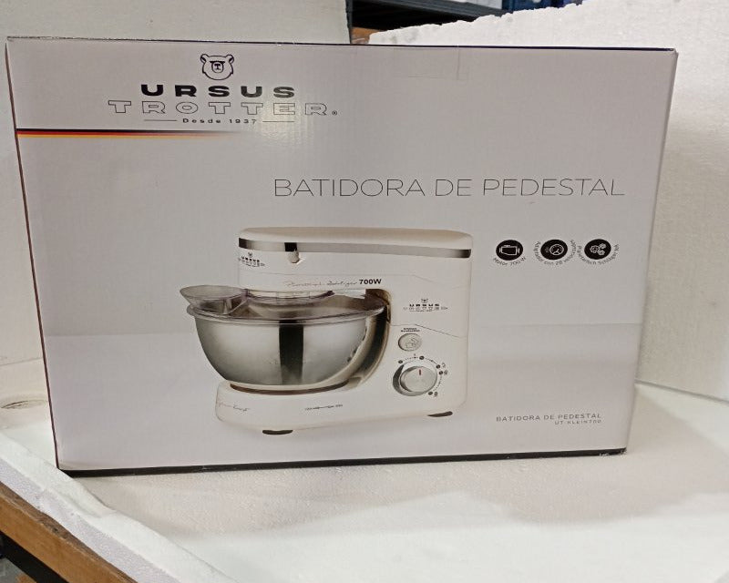 Batidora de Pedestal Ursus Trotter UT-KLEIN700