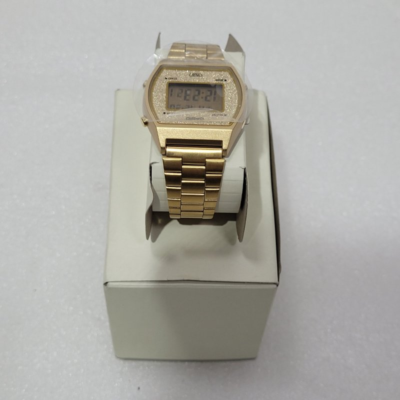 Reloj Casio B640WGG-9DF – Dorado