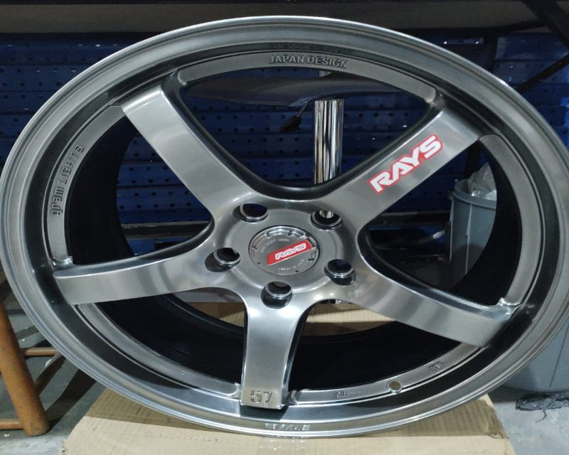 Llanta RAYS Aro 18X8 5X114.3 ET35 Hyper Negro