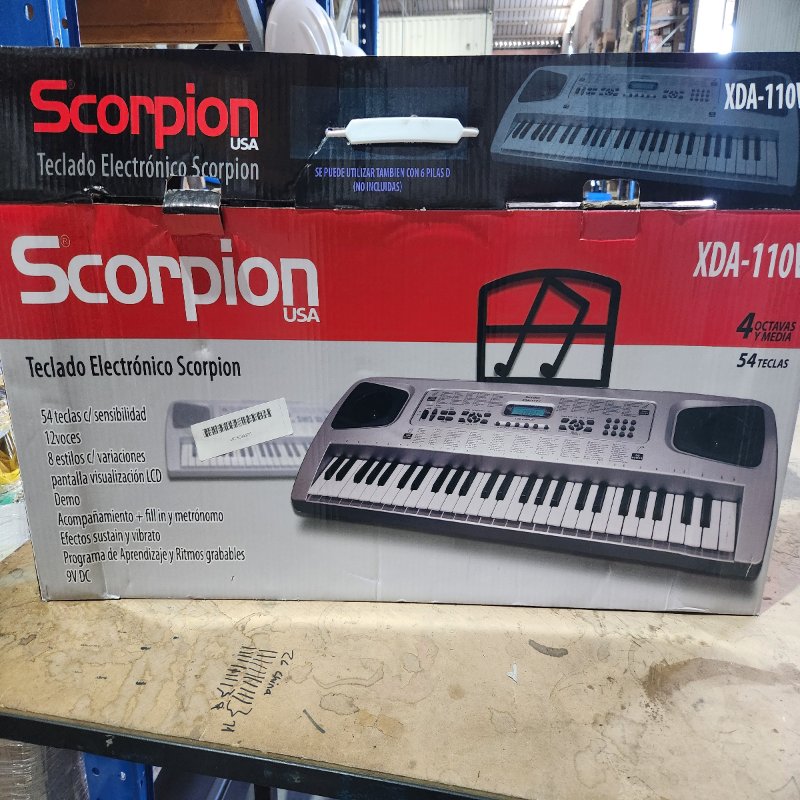 Teclado Electrónico 54 Teclas Scorpion XDA-110V Plateado