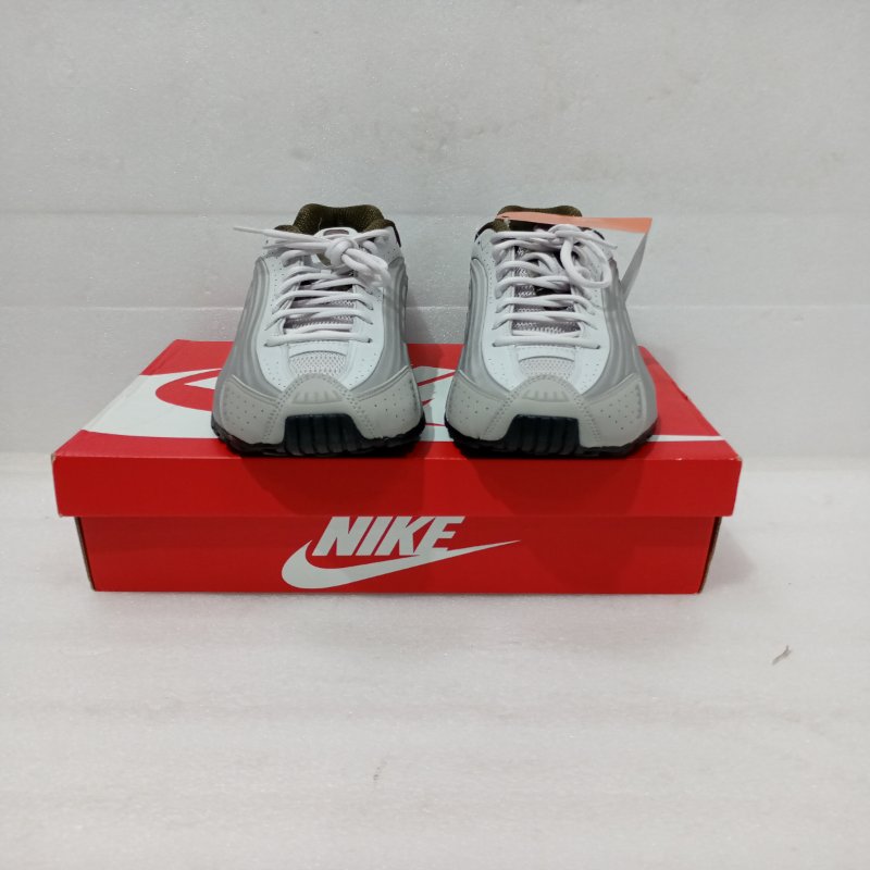 Zapatillas Nike Shox R4 – Vast Grey / Dark Hazel, EUR 44.5 / 28.5 cm