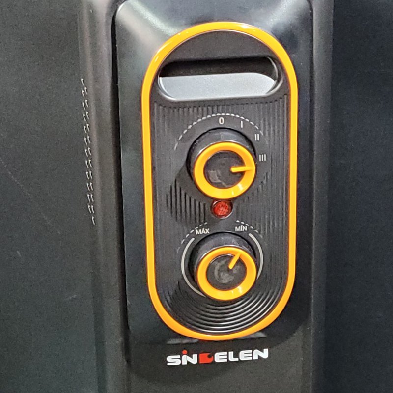 Calefactor Oleoeléctrico Sindelen EEO-1650 NG, Negro