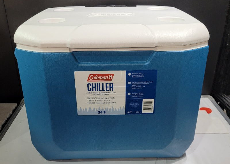 Cooler con Ruedas Coleman Chiller 56.7 Litros Azul