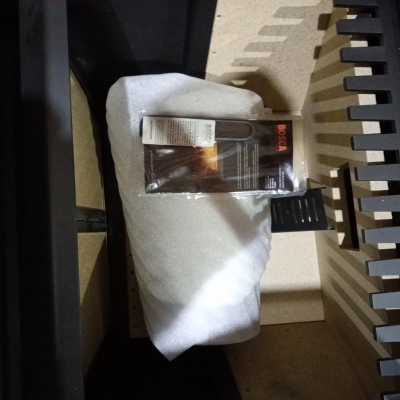 Chimenea a Leña Bosca 850 27 kW Negra
