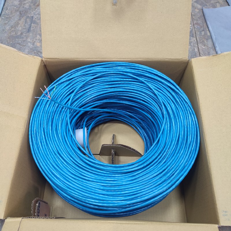 Cable Utp Cat5E Schrack Hseku424P1 Pvc 4X2Xawg24/1 Blue 305M