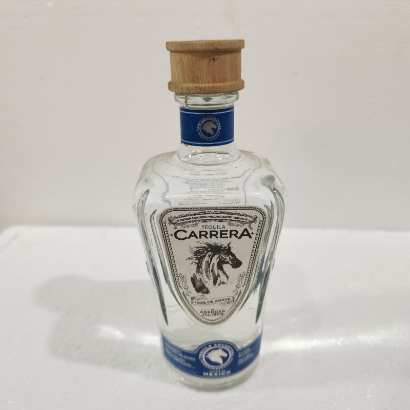 Tequila Carrera 100% de Agave Arandas Jalisco 750 ml