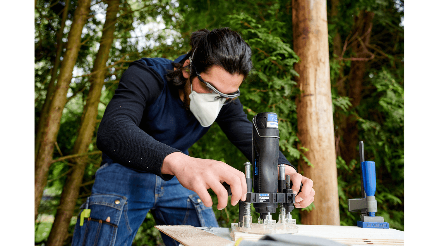 Fresadora de Inmersión Dremel 335-01 - Herramienta de Precisión para Trabajos en Madera, Plástico y Metal