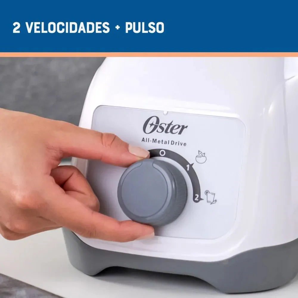 Licuadora Oster BLSTKAG-WRD 1.5 Litros, 800 W 2 Velocidades