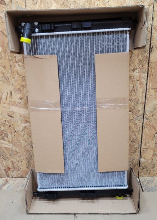 Radiador De Motor Netmotors Ts16949/Pa66-Gf30