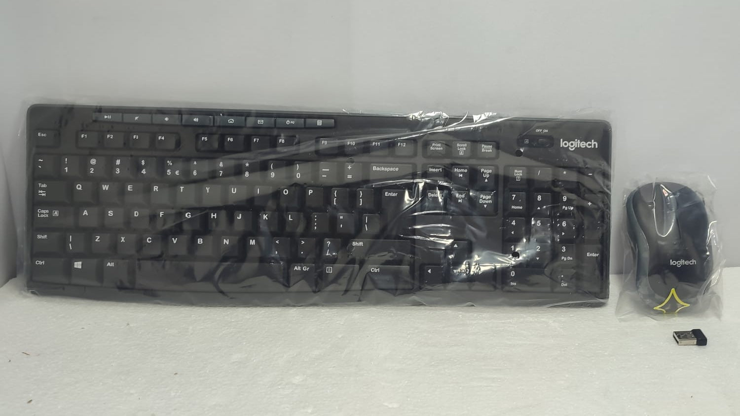 Kit Mouse + Teclado Inalámbrico Logitech Mk270 Negro