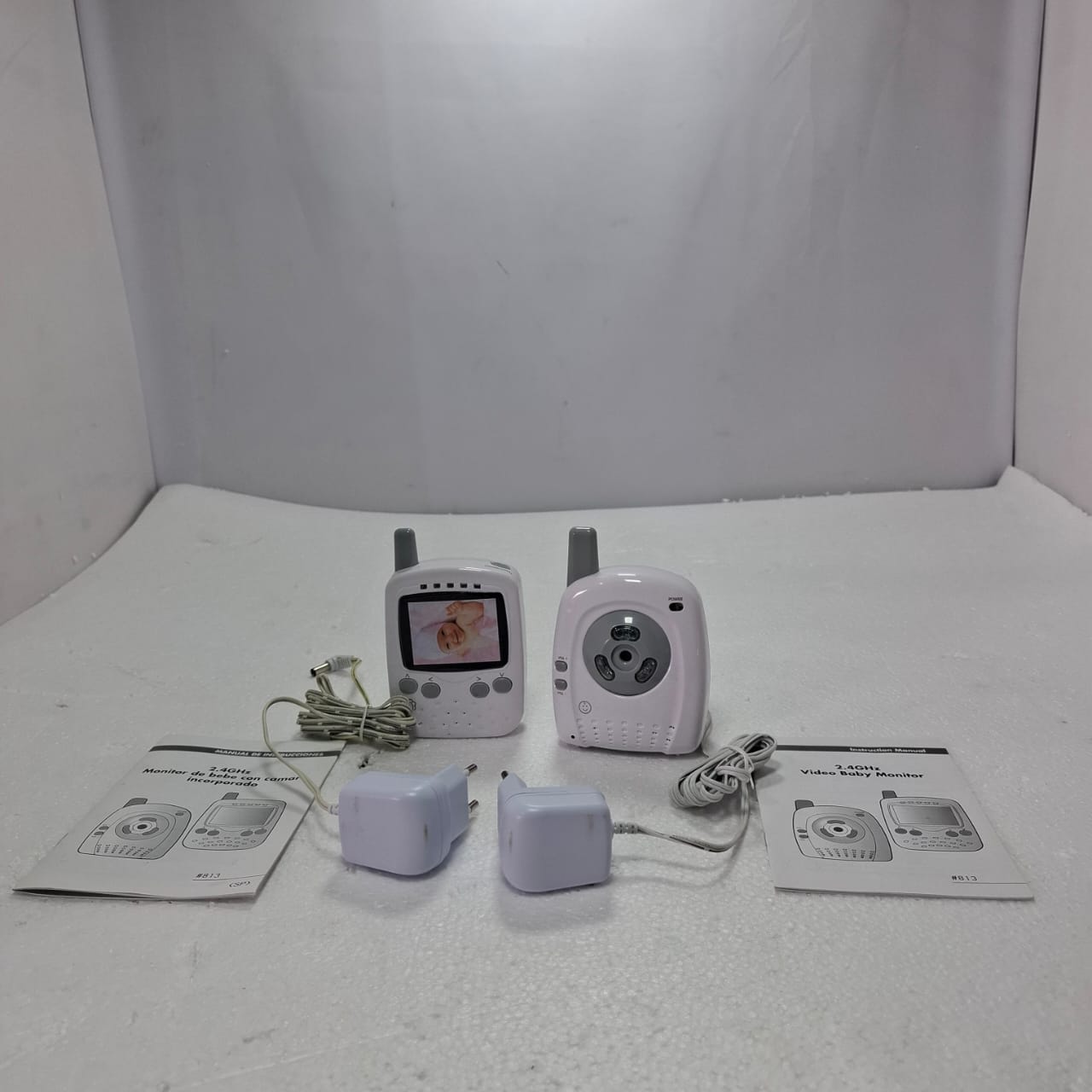 Monitor Para Bebe Bebesit Con Video 2.4 Ghz 813 Blanco