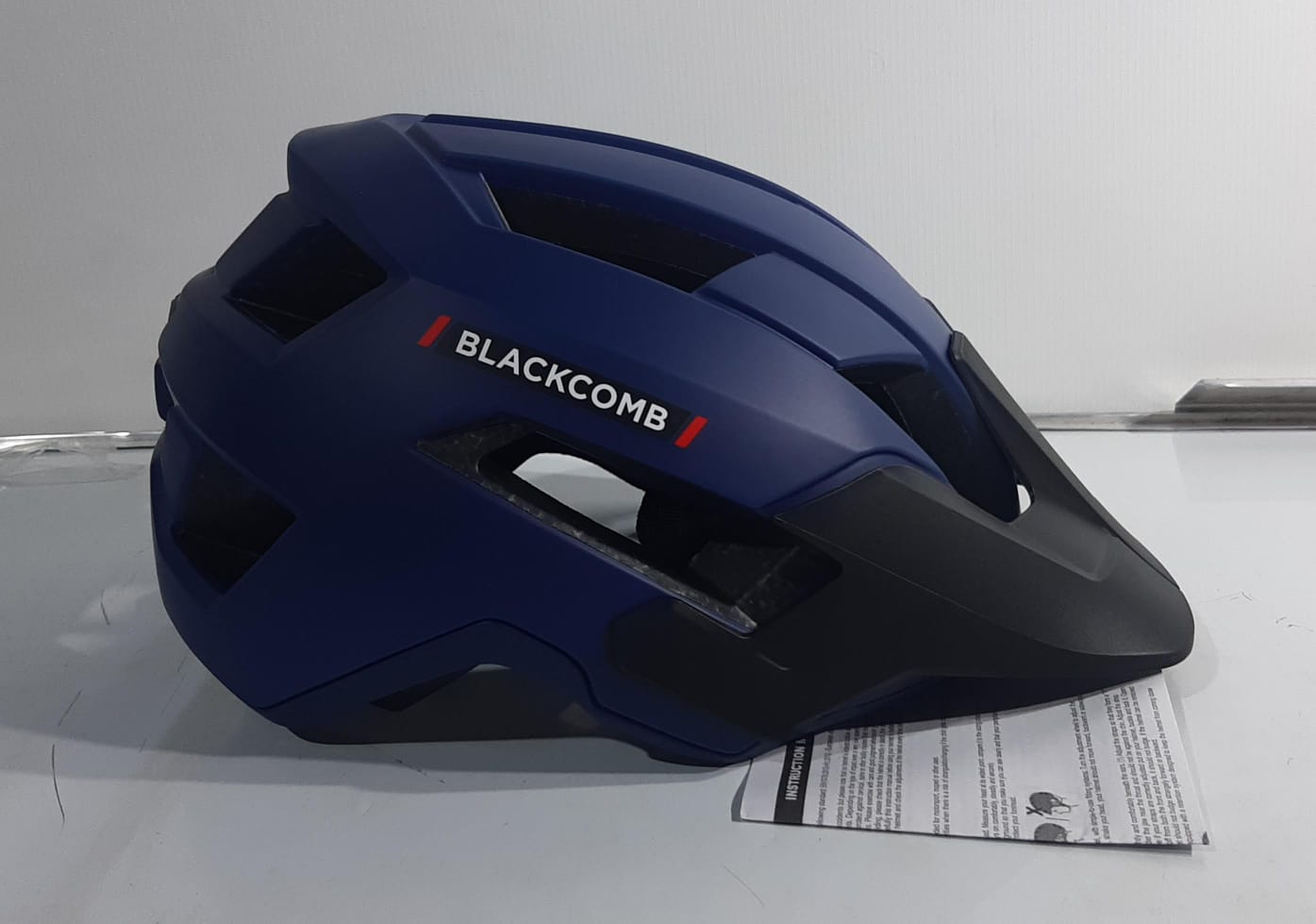 Casco De Bicicleta Blackcomb A-Line Azul Marino 54-58Cm