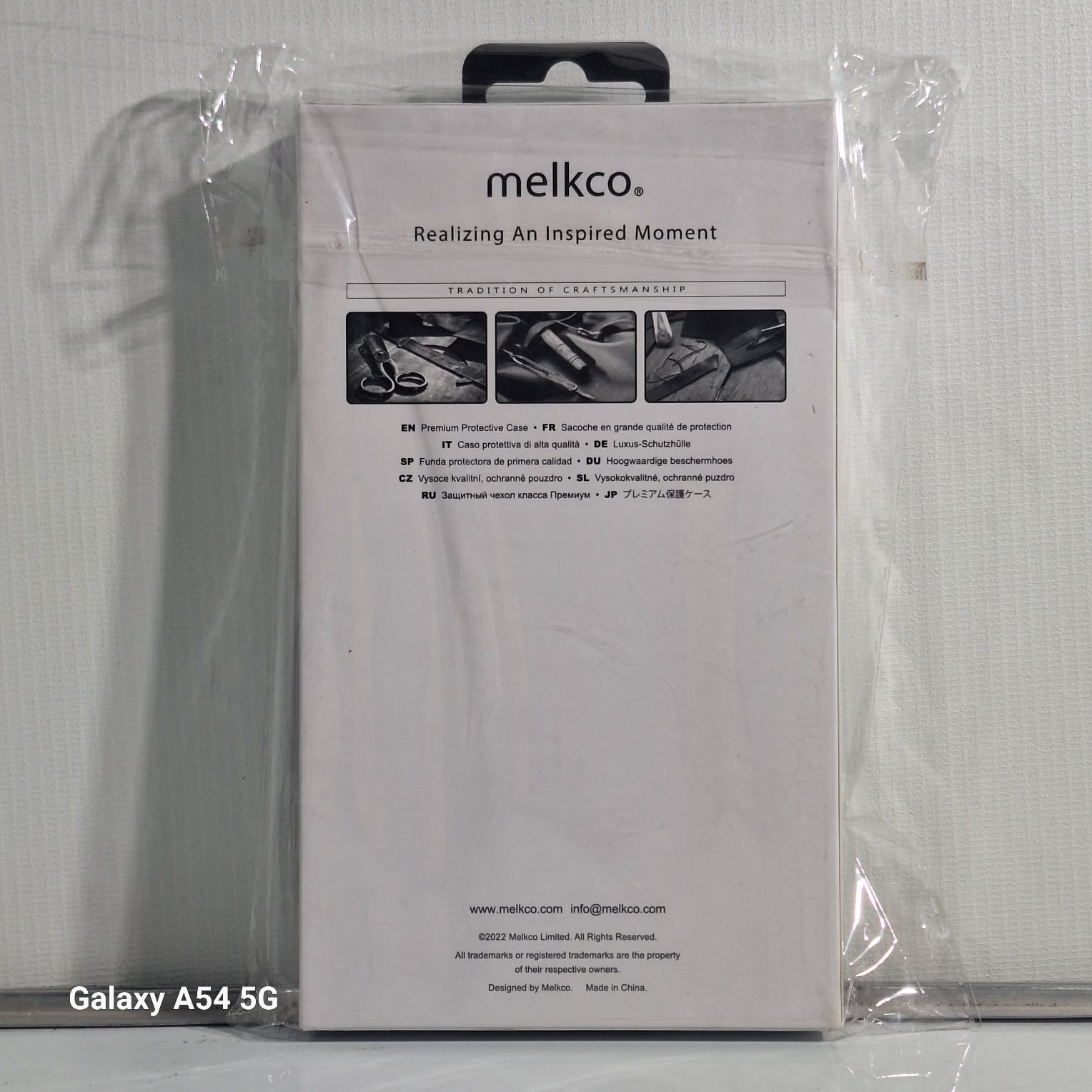 Funda De Cuero Genuino Melkco Iphone 15 Pro / 14 plus Violeta