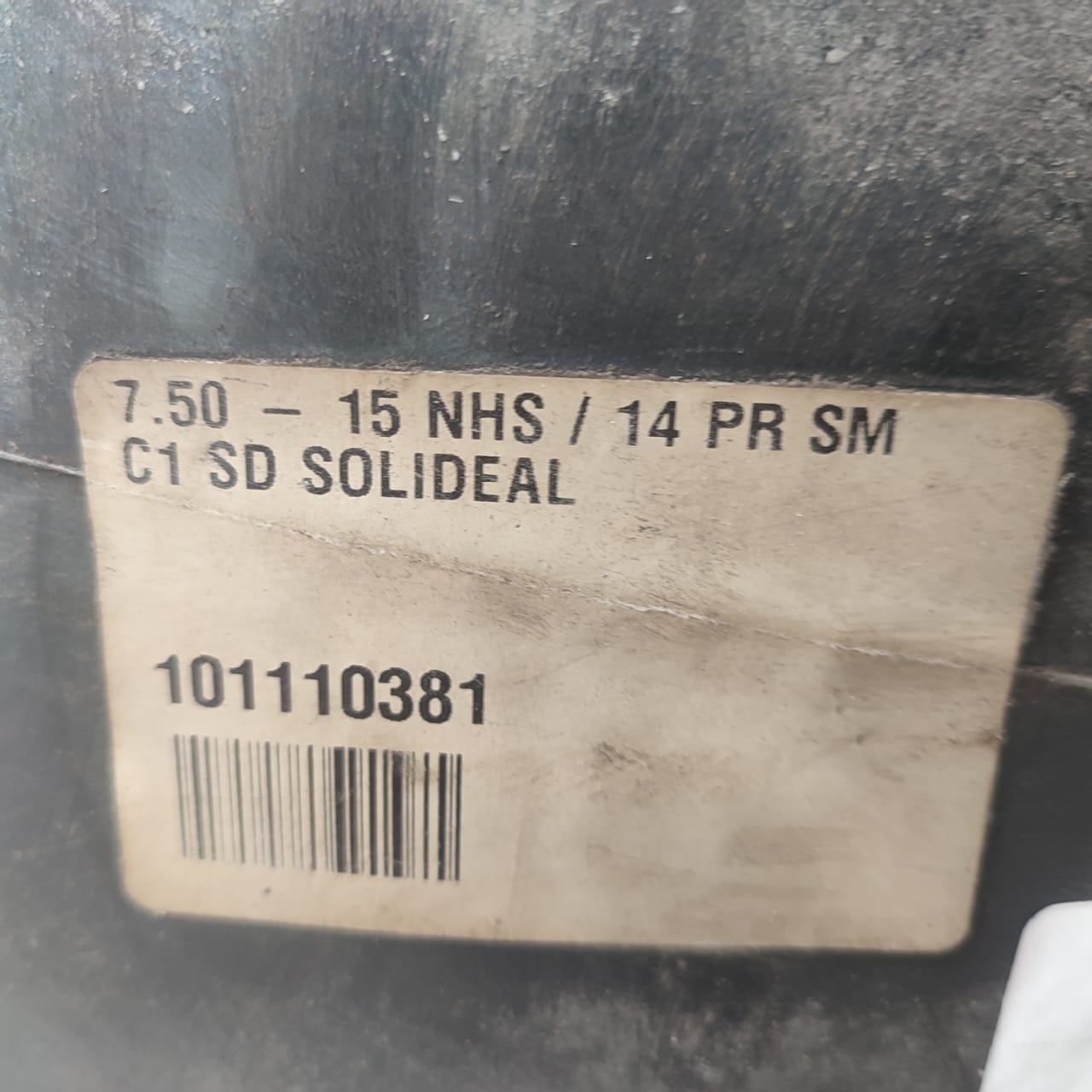 Neumático Para Elevadora Solideal 7.50-15 C1 14Pr
