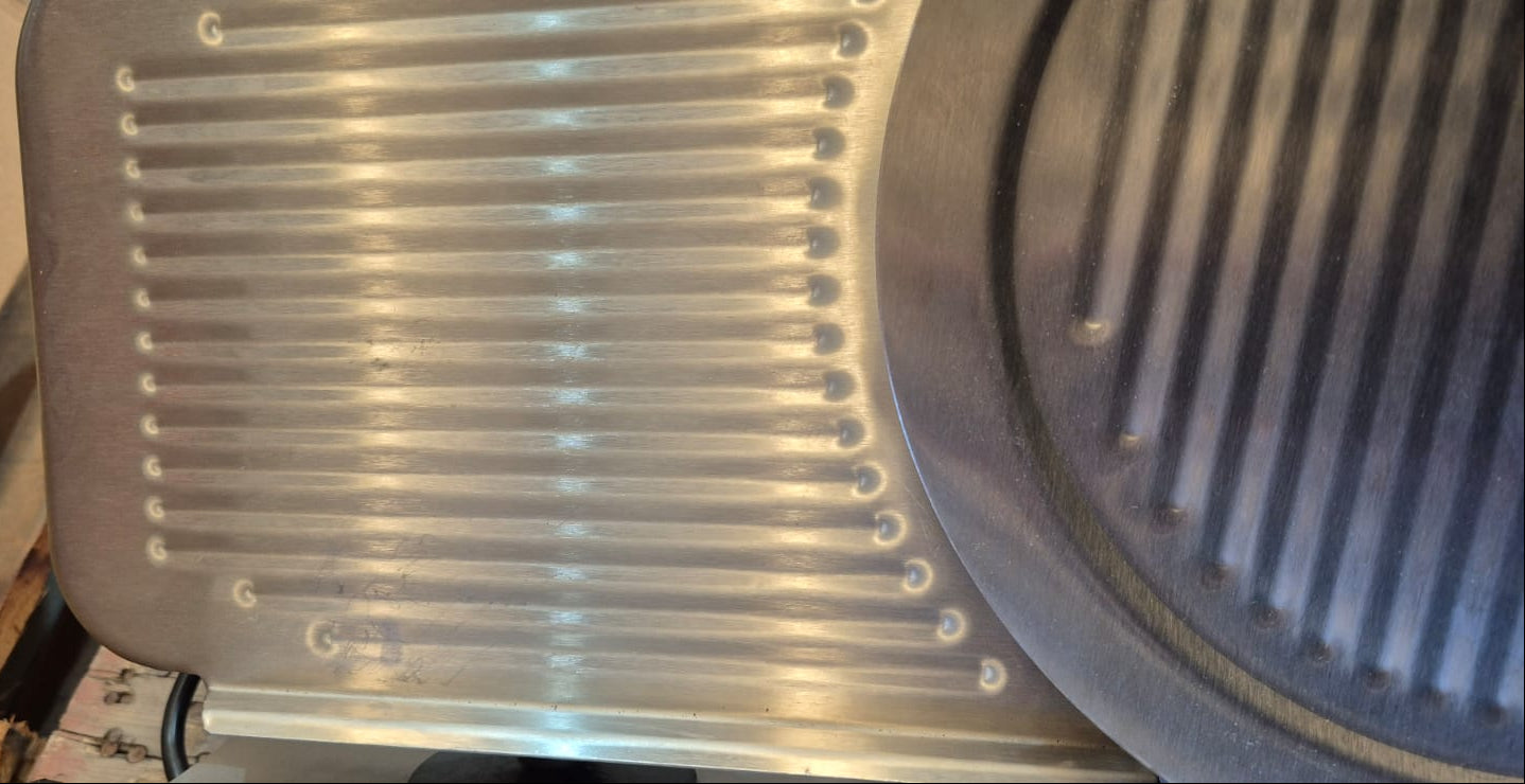 Cortadora De Cecinas 300mm Con Correa Torrey Ss-300