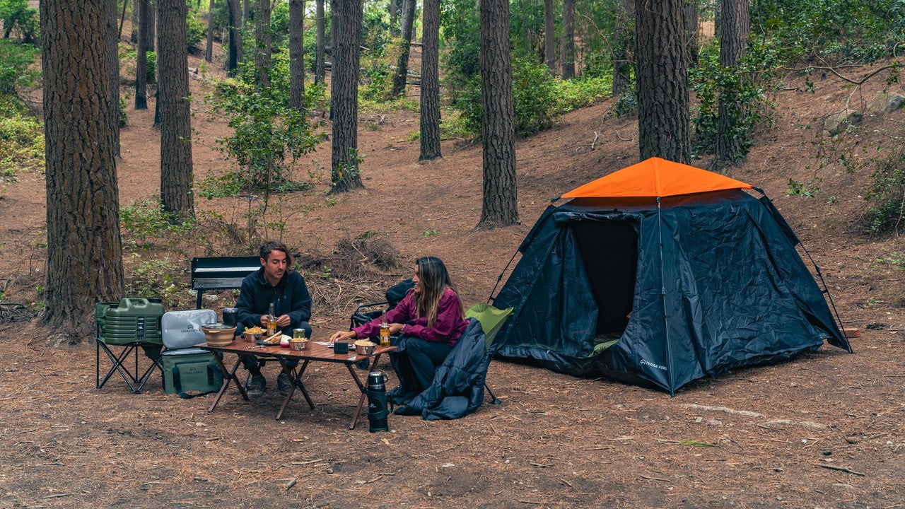 Carpa Semi Automatica 4-5P Terra Force Morrillos Negro