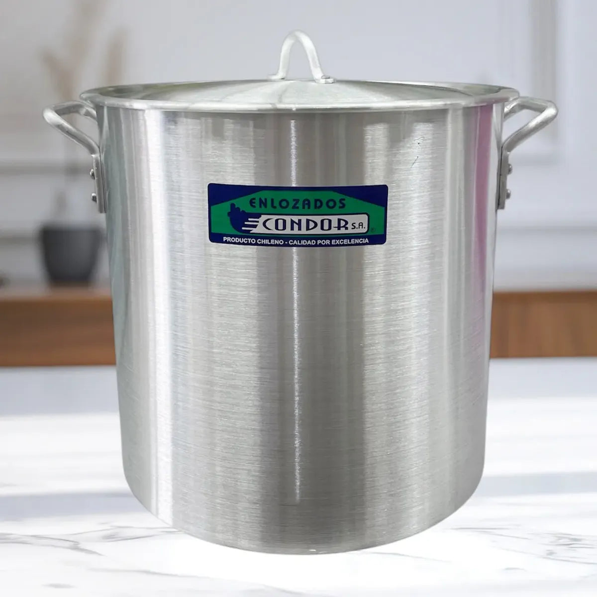 Fondo Hotel Aluminio Condor 84 cm 30 Litros, Plateado