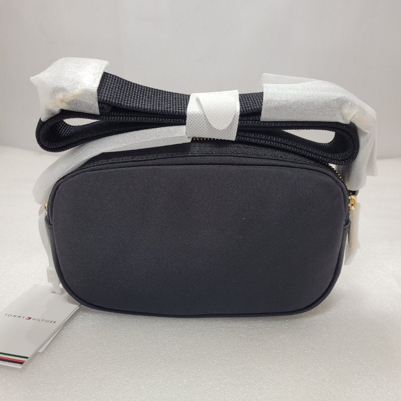 BANDOLERA TOMMY HILFIGER POPPY CAMERA NEGRO FEMENINO