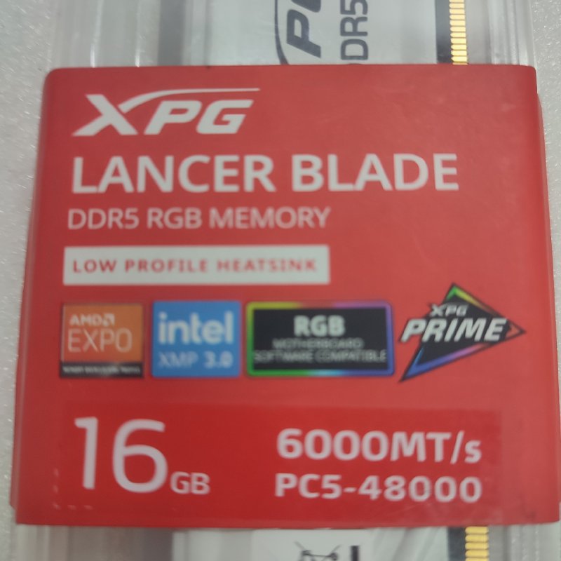 Memoria Ram Ddr5 Xpg Lancer Blade White 16gb / 6000mt/S Pc5-48000