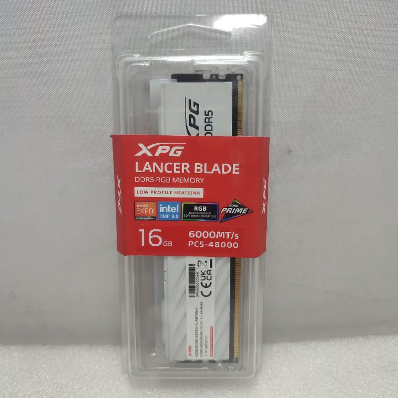 Memoria Ram Ddr5 Xpg Lancer Blade White 16gb / 6000mt/S Pc5-48000