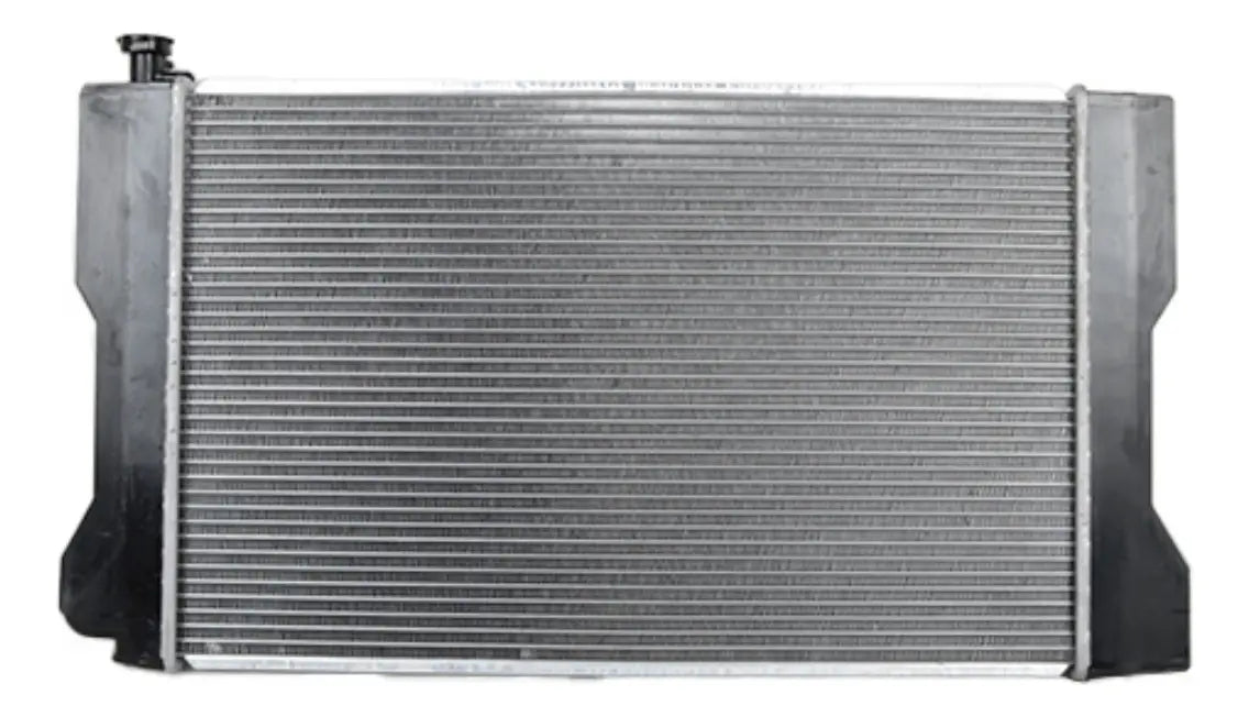 Radiador de Motor Toyota Corolla 1.6 2008–2013 – Isaka