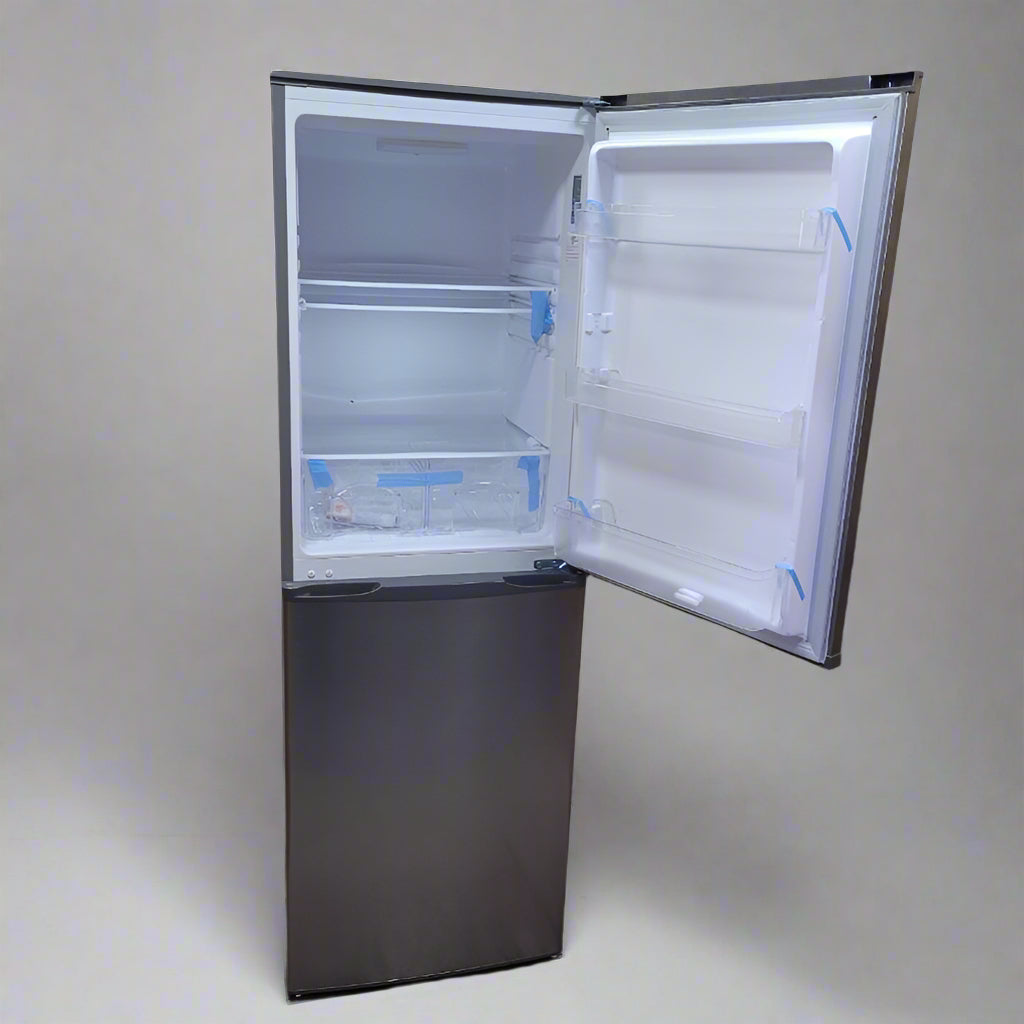 Refrigerador-Congelador Mademsa Nordik Mr 415 Plus Sist. Desh. Manual / Automatico Silver 231 Lts