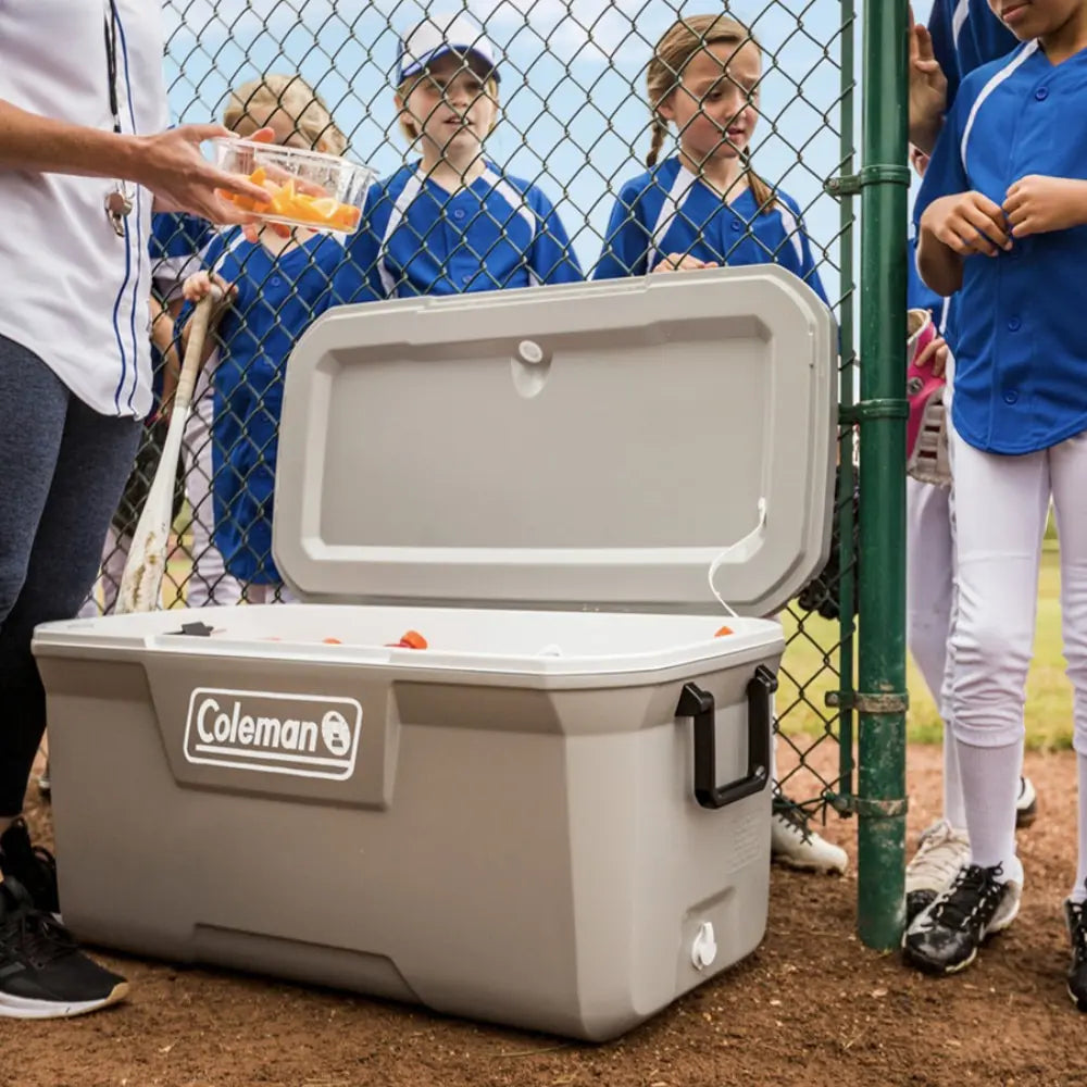 Cooler Portátil Coleman 120 QT Gris - Capacidad 113 L