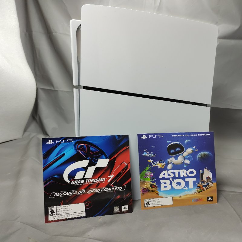 Consola Ps5 Astro Bot+Gt7 Sony Edición Digital  Cfi-2015 Blanco 1tb