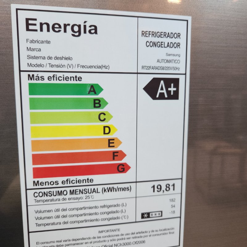 REFRIGERADOR / CONGELADOR SAMSUNG RT22FARADS8 SIST DESHIELO AUTOMATICO GRIS 236 LTRS