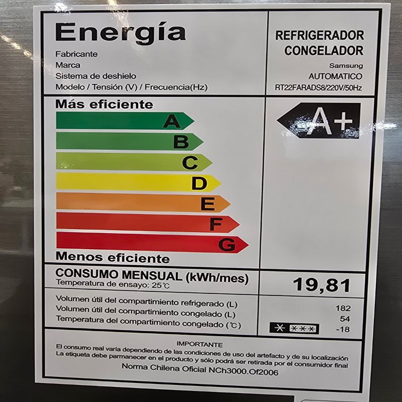 Refrigerador Top Mount No frost Samsung RT22FARADS8/ZS Plateado 236 Ltr.
