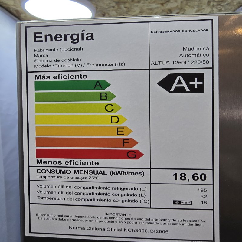 Refrigerador Mademsa 247L No Frost Top Freezer Inverter Puerta Reversible Altus 1250I Inox