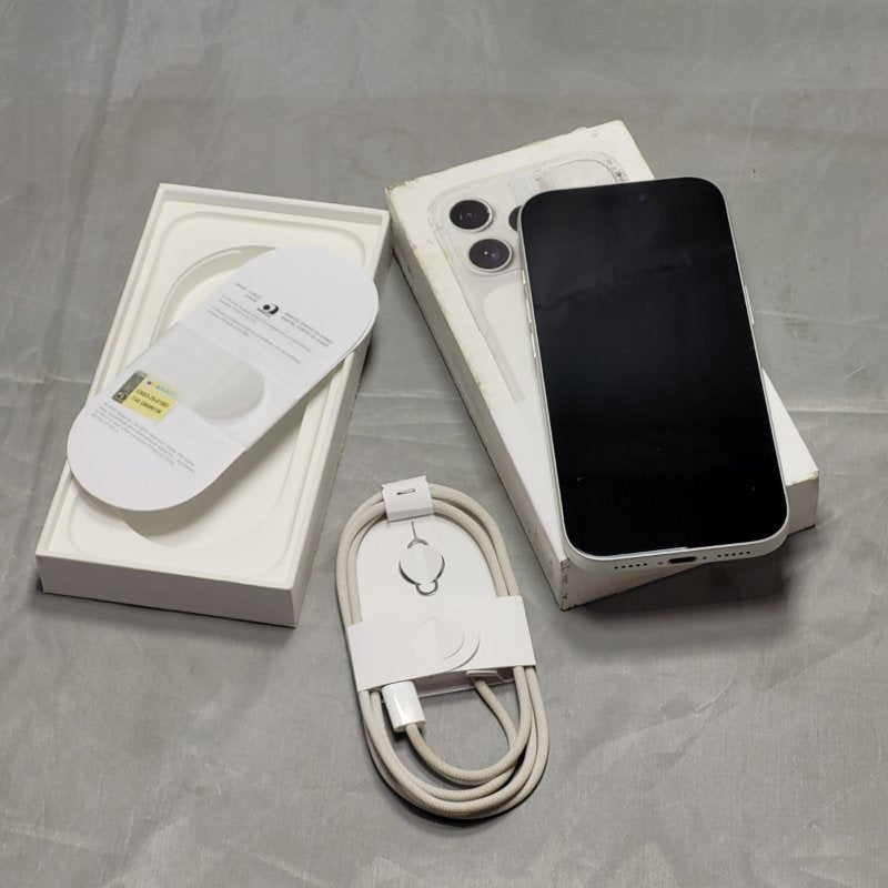 Apple iPhone 17 Pro 256GB Silver