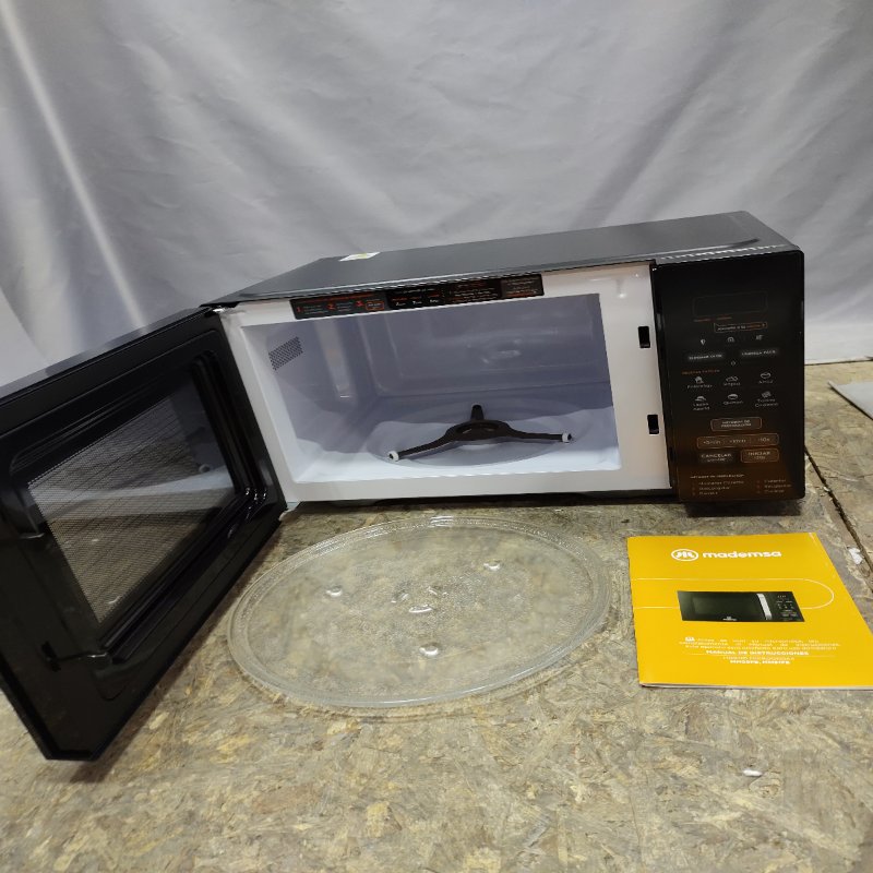 Microondas Mademsa MM28FB Negro 28 Litros