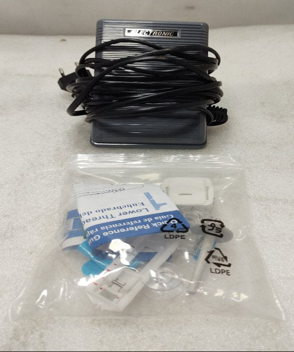 Maquina de Coser Brother JS2135 Blanco